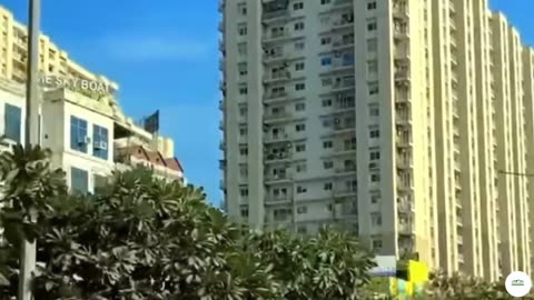 Gaur City 1st Avenue 2/3 BHK Flats Noida Extension