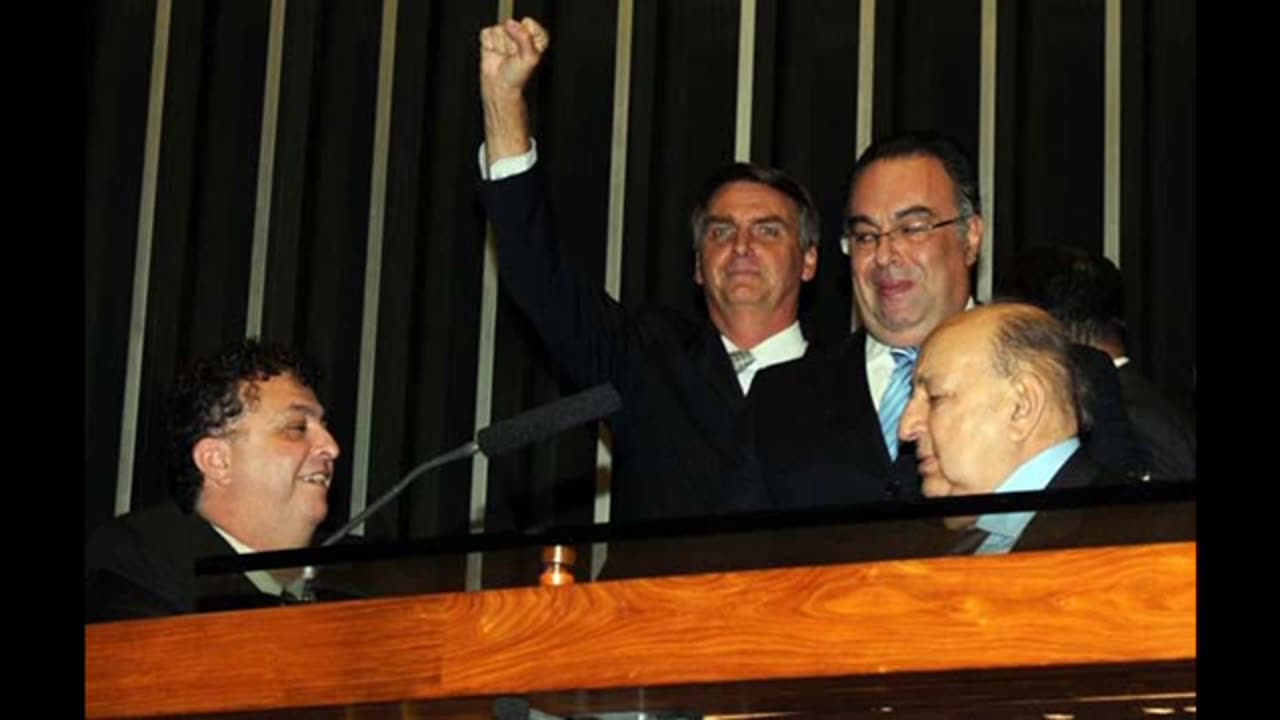 Luiz, o Visitante - Bolsonaro, o Messias