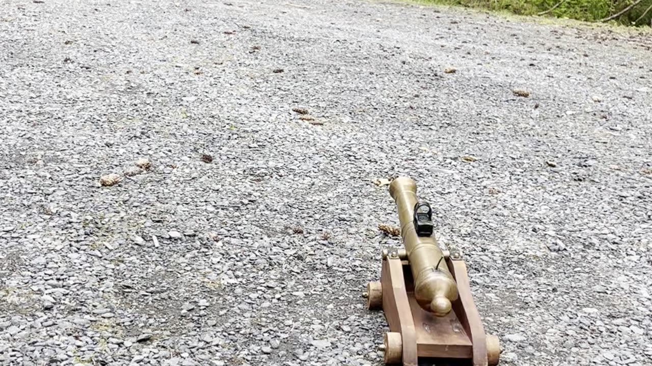 Canon goes boom!