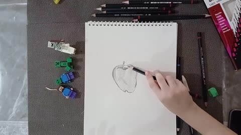How to Draw An Apple
