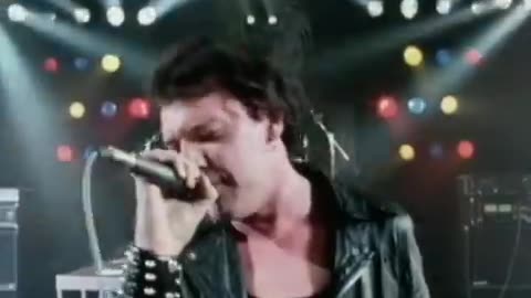 Iron Maiden - Women In Uniform