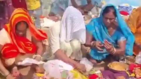 Miracle Stone in Ganga: Ram Setu Link Sparks Frenzy in UP