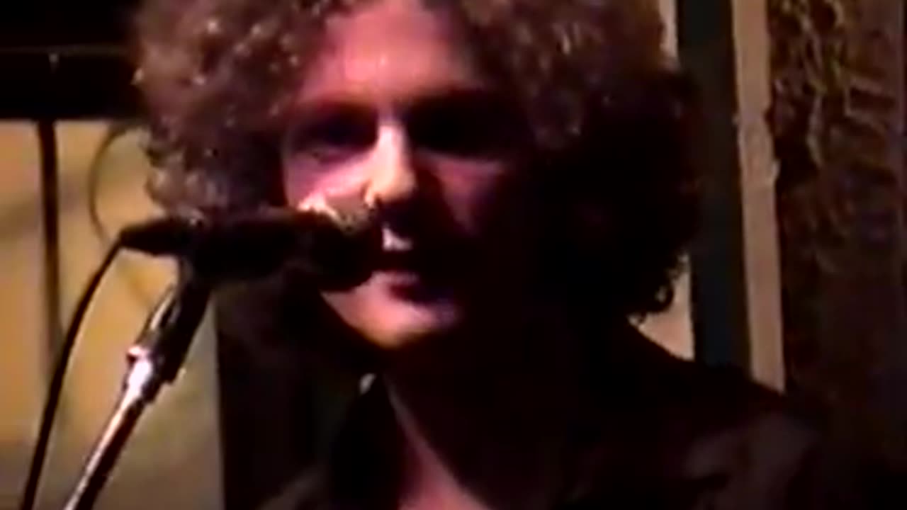 Sunday Noise (Live at the Ship Inn 2001)