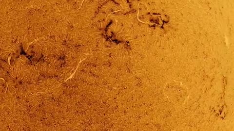 🌞🌌 This is how the surface of the sun looks like! | FeedMyCuriosity