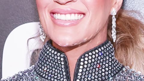 Country Music Festival 2025 Highlights: Carrie Underwood & Willie Nelson Shine - WorldEye