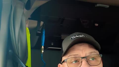 DO ME A SOLID! #mariatulba #ourtruckinglife #truckdriver #linkedin