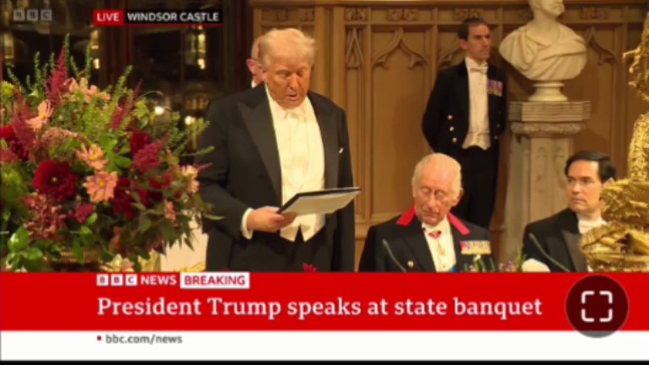 President Trum Speaks at Banquet