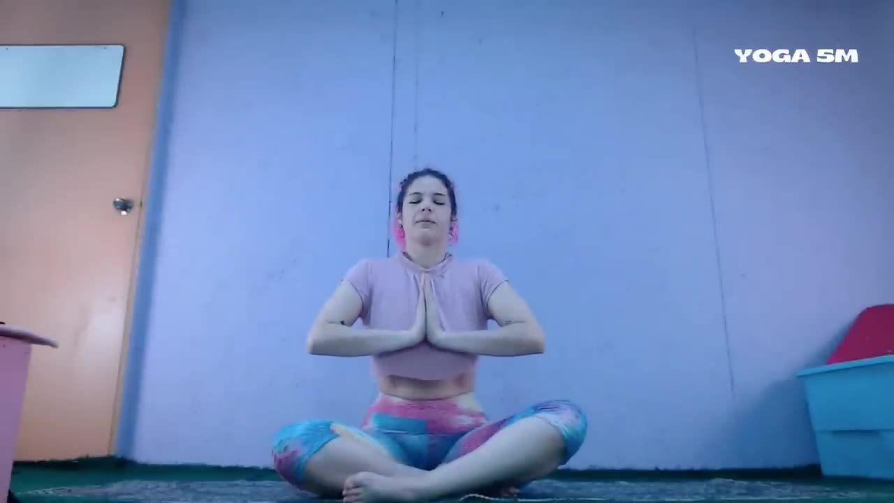 15-Minute Yoga for Beginners | Full Body Stretch & Relax