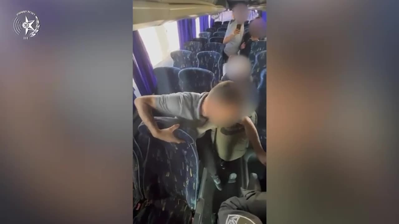 ISRAELI POLICE: 17 Illegal Entrants Discovered Hidden in Bus Near Anata, East of Jerusalem