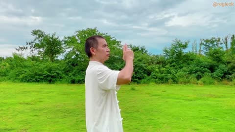Gentle Eye Yoga - 10 Minute Vision Refresh for Mature Eyes