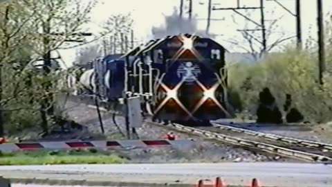 🚂😮 Watch This Truck's Daring Attempt To Beat A Train... | FeedMyCuriosity