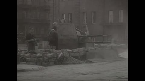 Flakvierling 38 engaging resistance positions during the Warsaw Uprising in 1944