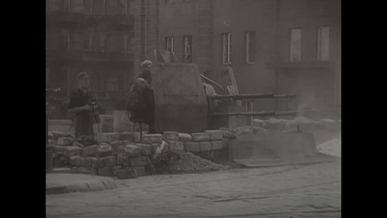 Flakvierling 38 engaging resistance positions during the Warsaw Uprising in 1944