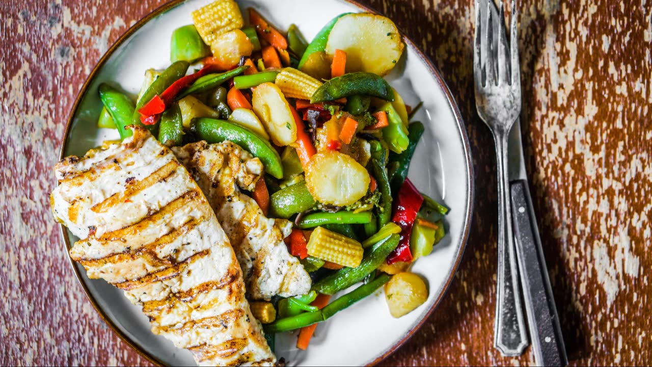 Nutrition for 60+ to Stay Fit
