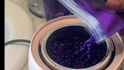 Melting Sexy Smooth Purple Seduction Hard Wax | @her.skn Shares a Close-Up Look