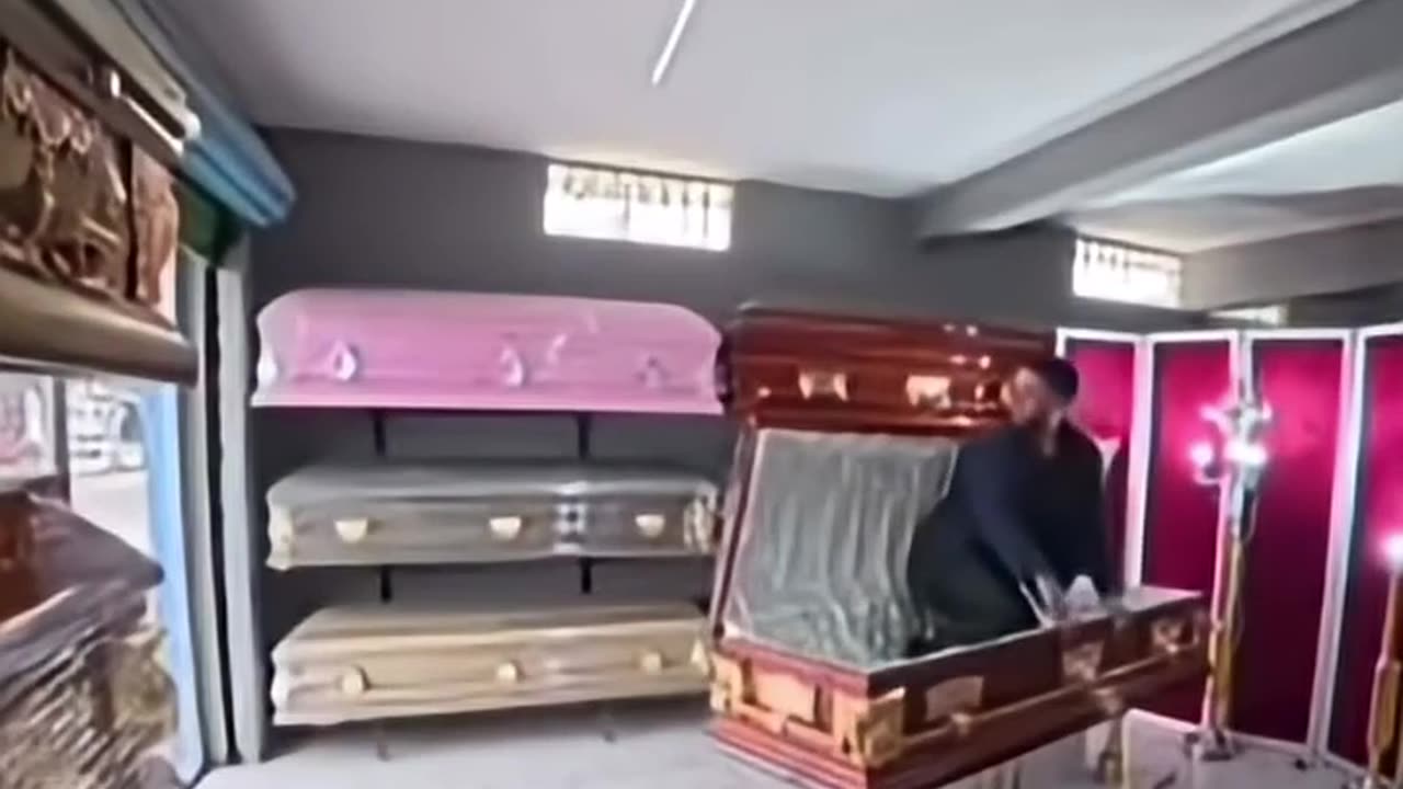 😂💀 Woke Up In A Coffin Thinking I Died | FunFM