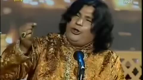 Hara vy Jani rat ry po qawwali ustad faiz Ali faiz