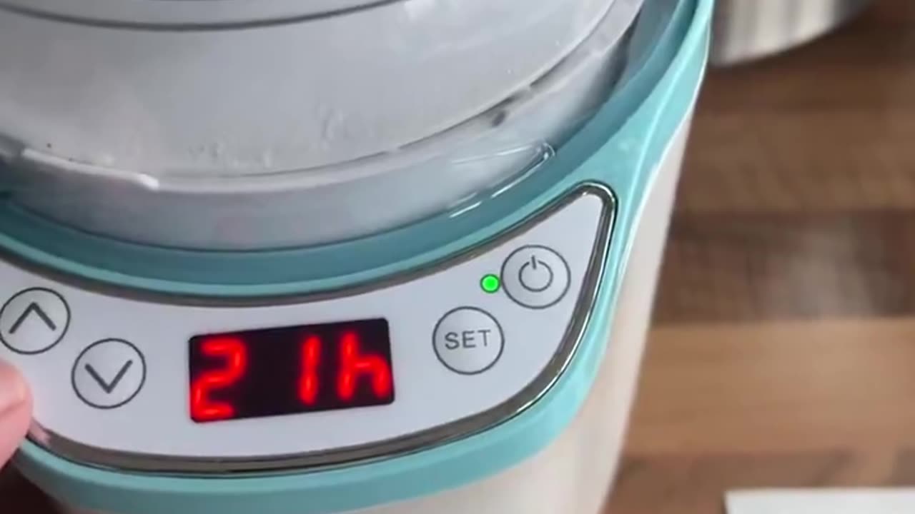 Making my own kefir and raw Greek yoghurt - 2nd April 2025