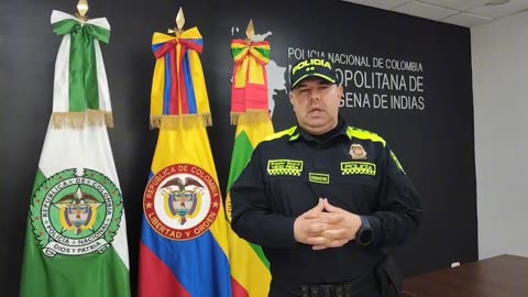 policía