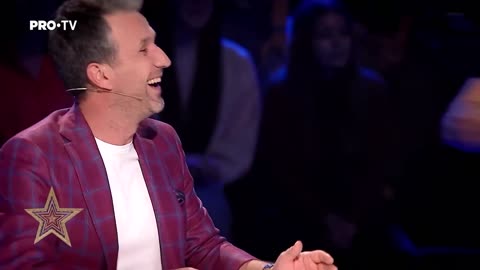 Japanese Magician Breaks WORLD RECORD For Got Talent Appearances!😲