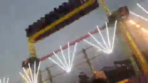 1 dead, over a dozen injured, after fairground ride collapses in India