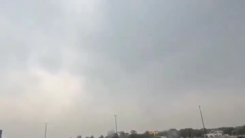 Pakistan / India 🇵🇰🇮🇳: Pakistani Forces attempting to shoot down Indian Drones