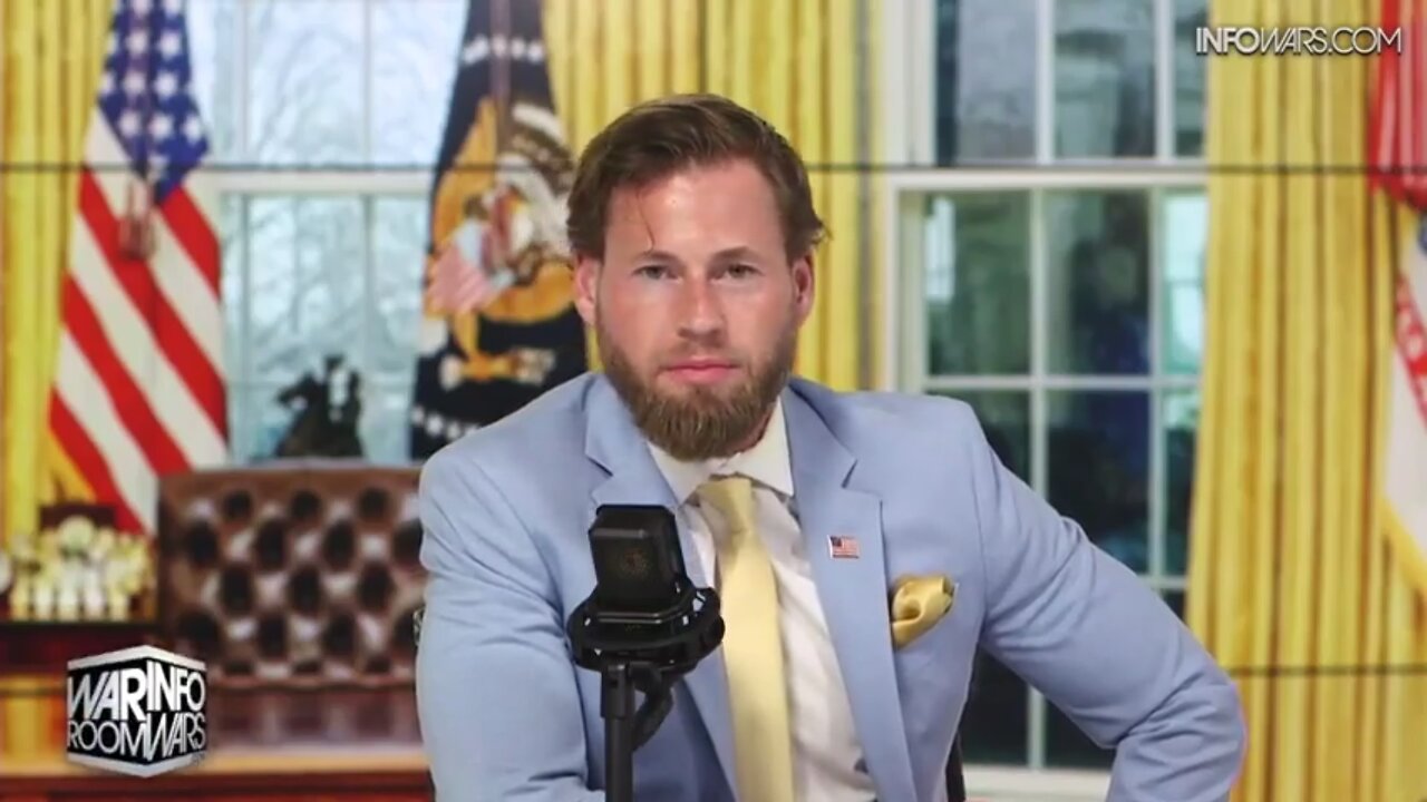 WAR ROOM (Full Show) Thursday - 5/22/25