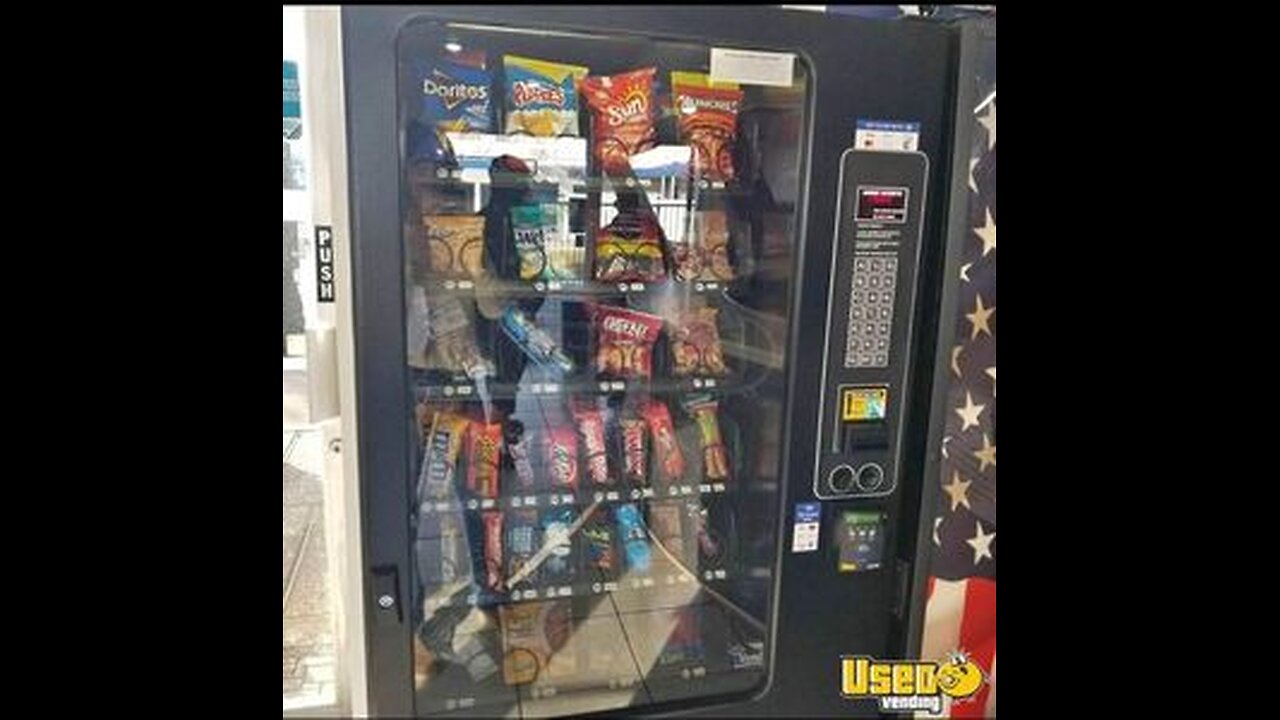Wittern FSI USI 3129 Glass Front Snack 4-Wide Vending Machine For Sale in Oregon!