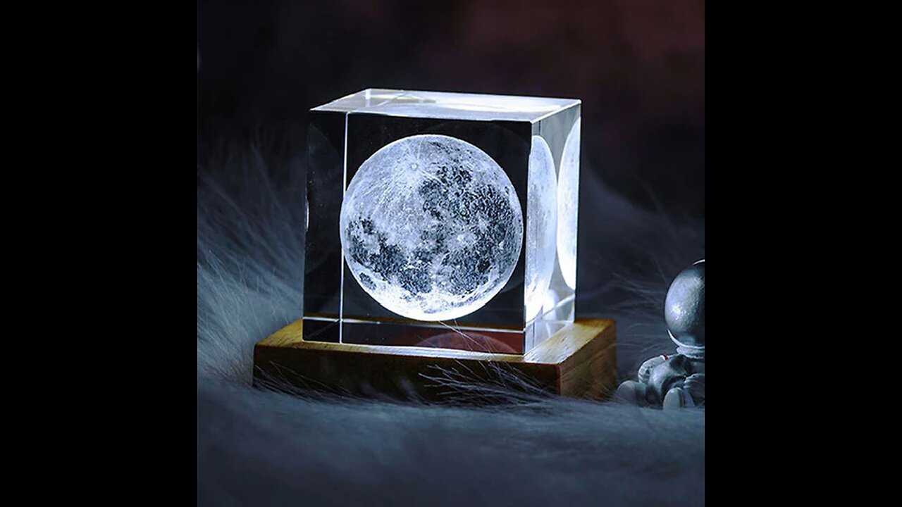 3D Galaxy Crystal Glass Cube with Chargeable Colorful Light Base, for Gift & Home Decoration
