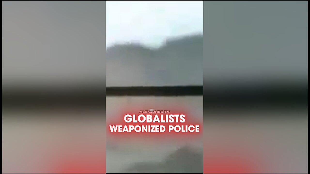 Alex Jones: Globalists Weaponized Police Against Americans - 1996