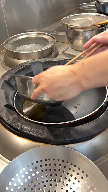 chef trained us junior staff on a home-style dish: stir-fried beef.