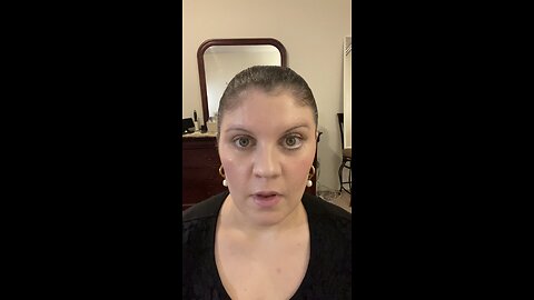 Essence Makeup Review.