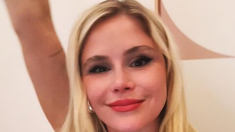 Erin Moriarty Reveals Battle with Graves’ Disease — Shares Powerful Health Update