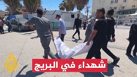 تشييع جنازة شهداء إثر غارة إسرائيلية على مخيم البريج