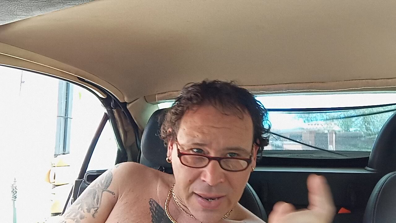 E DAJE DE CAZZATE....