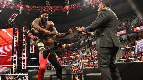 Bobby Lashley invades the VIP Lounge: Raw, May 9, 2022 @wwefree ​
