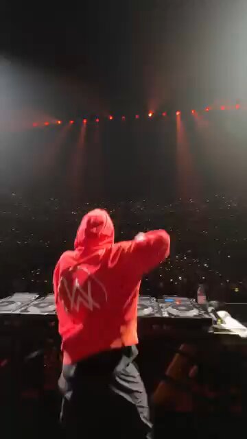 binaysundas03 BINAY SUNDAS photo and photography videos songs Dance Darma News video