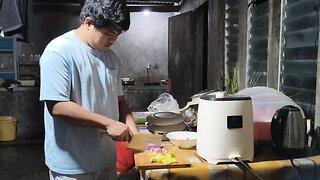 Naghiwa si Jeffrey sa lamas