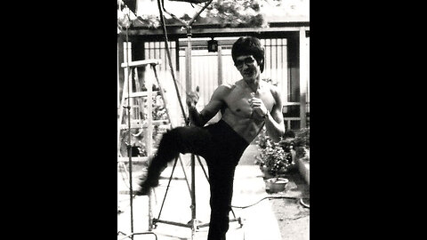 Cross kick Studio Films Bruce Lee