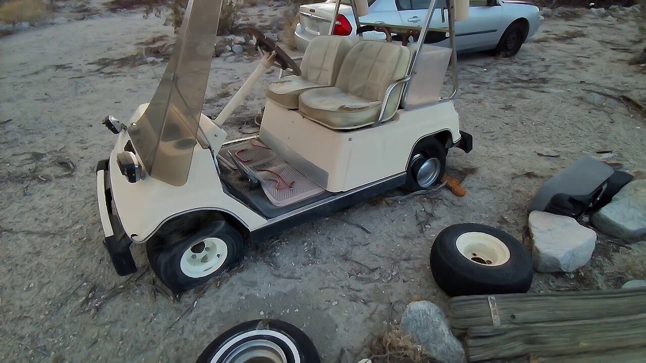 Golf cart