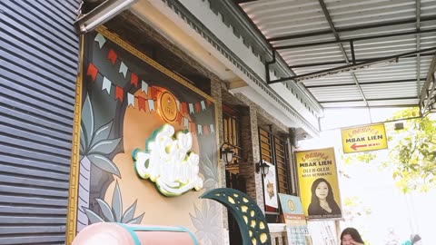 Legendary Semarang Loenpia at Mbak Lien – Crispy, Savory, Iconic