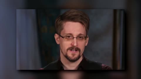 'I Remove It Before Using The Phone!' Edward Snowden