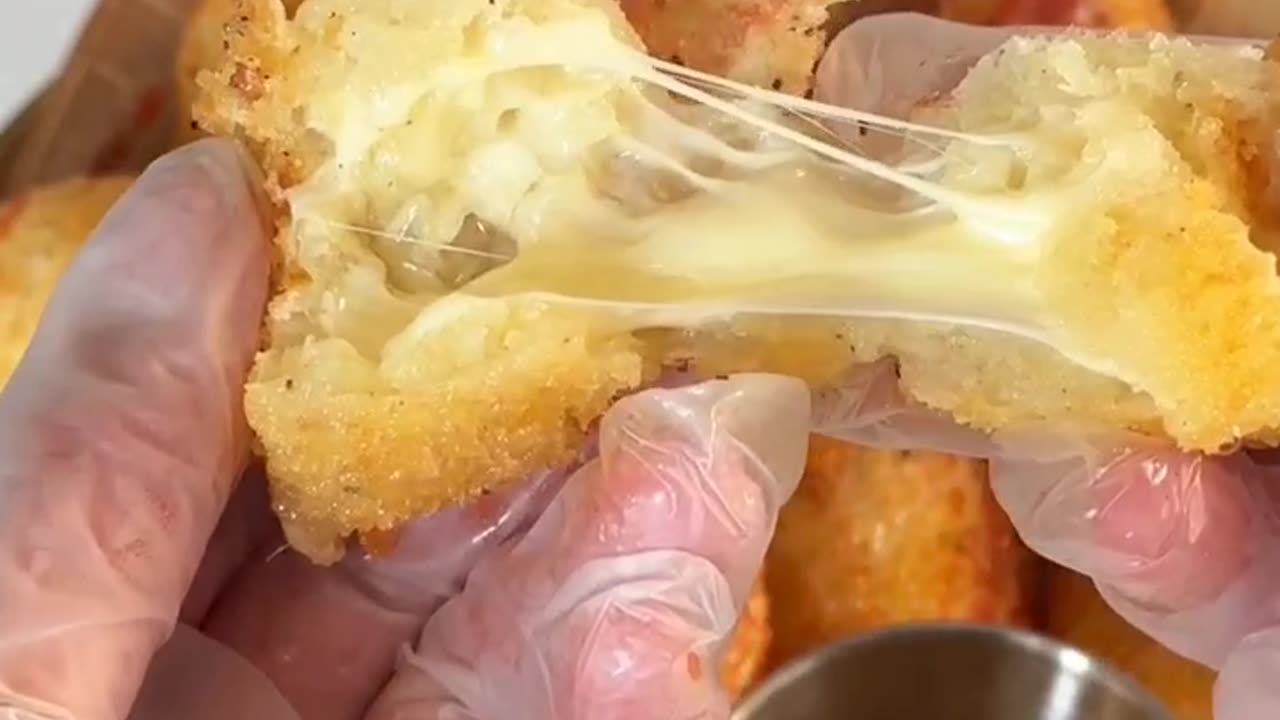One bite Potato cheese ball snacks, easy yo make and super delicious