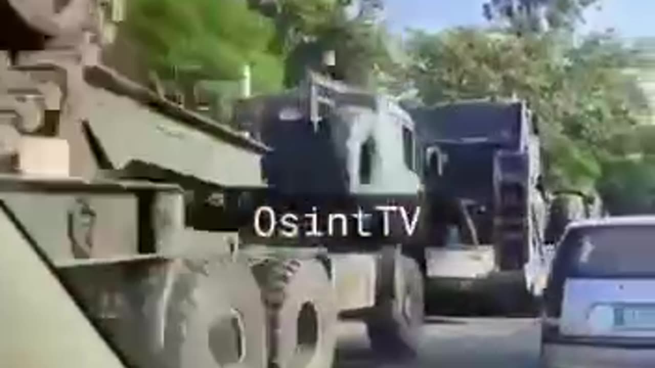 🇵🇰🇮🇳 Pakistan’s military armoured brigades are now being deployed towards the Indian border.