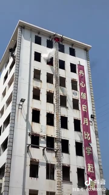 Firefighting drone in China #shorts #tech #drone #china