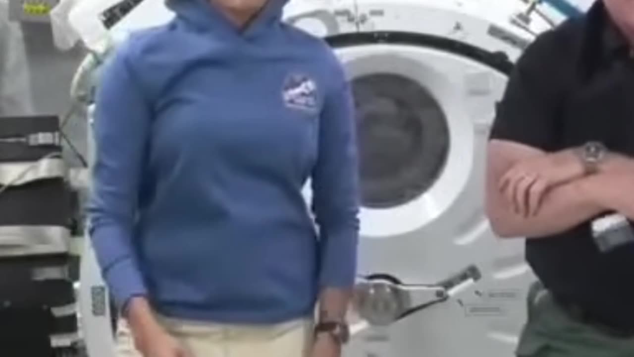 NASA Astronauts Finally Return After 275 Days – What Went Wrong?!