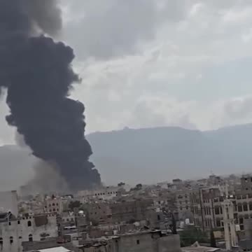 Israeli Air Force Wipes The Airport in the Yemeni Capital Off the Map