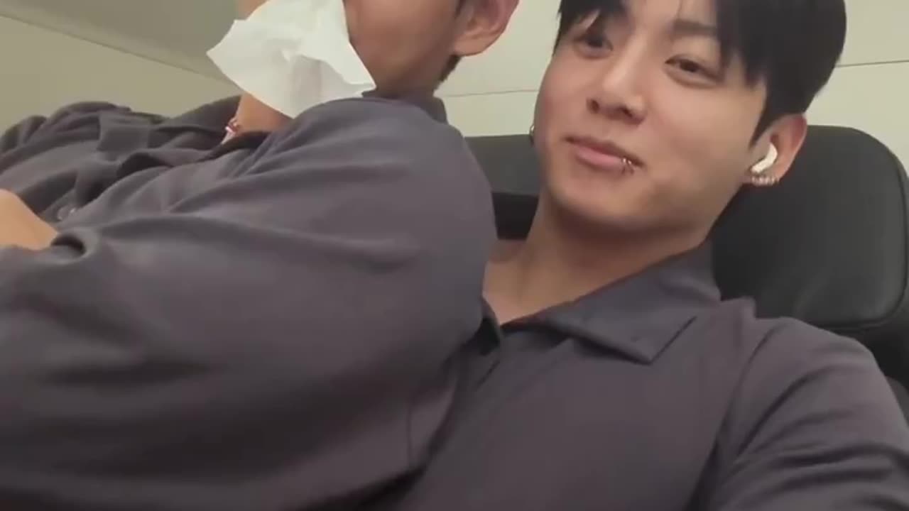 Taehyung Jungkook bts kpop 2025