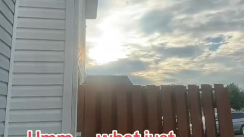 Solar Flash 🕉 When the Sky Comes Alive: A Mesmerizing Display That Makes You Wonder! 🔥🤔