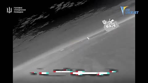 🔥 Footage of the combat operation of Ukrainian-made UJ-26 drones "Bober" in Crimea.